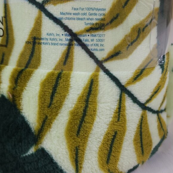 The Big One Our Favorite Plush Throw Blanket Oversized 5'x6' Tropical Leaf Green - Picture 5 of 8